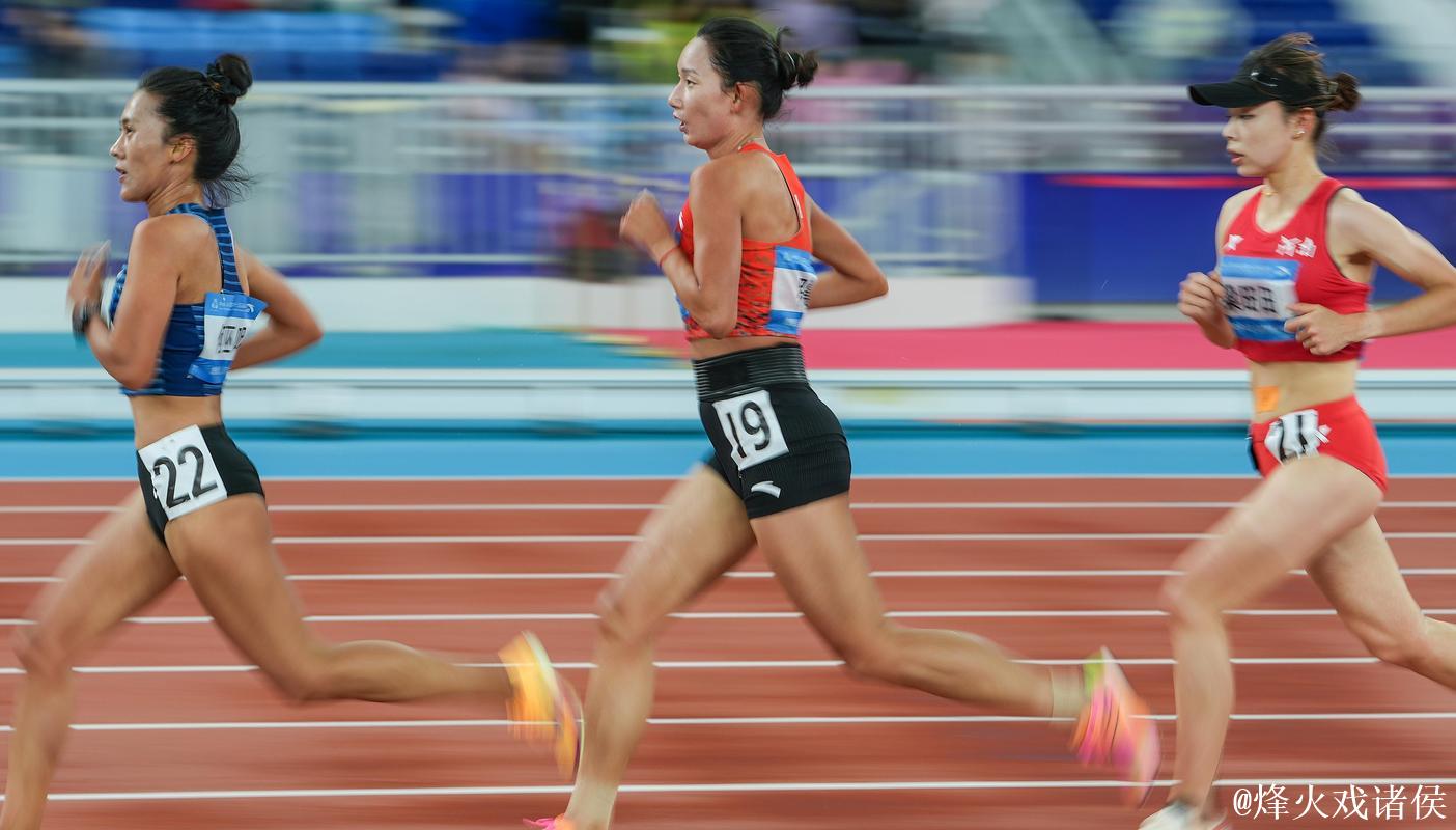 全运会女子5000米决赛 河南选手梁田田夺冠